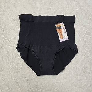 NWT Joyspun Women's Seamless Mid-Rise Shaping Brief Size XXL Black Soot